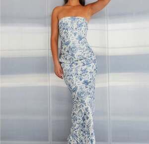 Summer Lover Maxi Dress - Blue Paisley SIZE 2